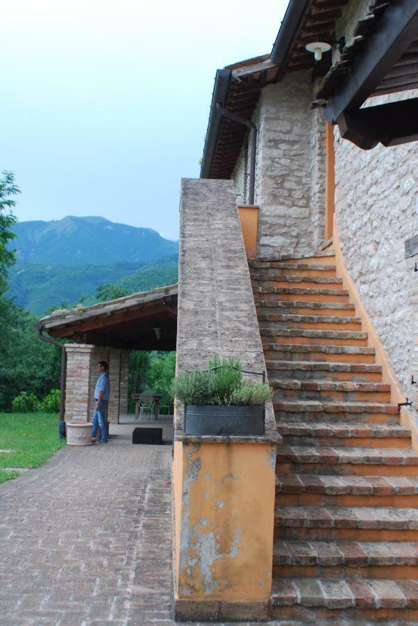 Casa Vinto Hotel Cagli Buitenkant foto