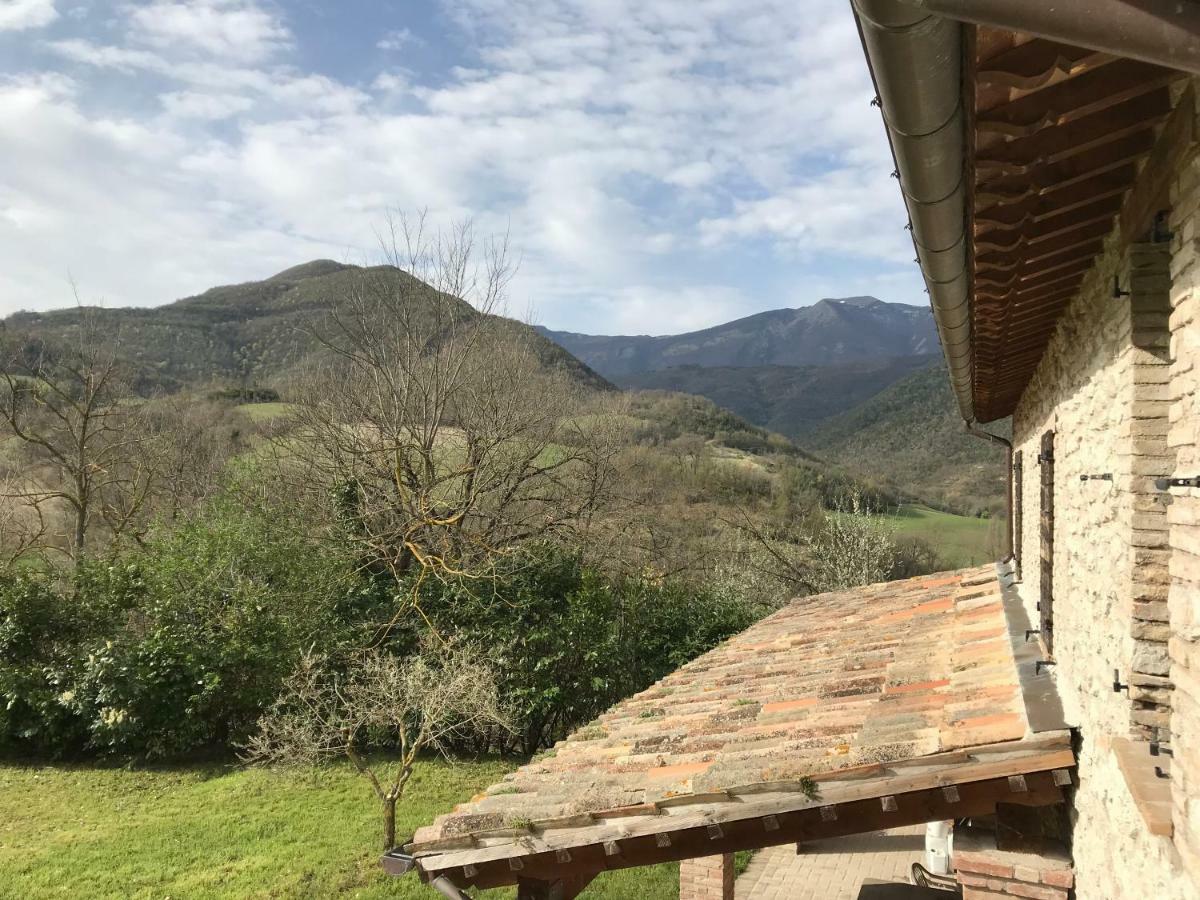 Casa Vinto Hotel Cagli Buitenkant foto