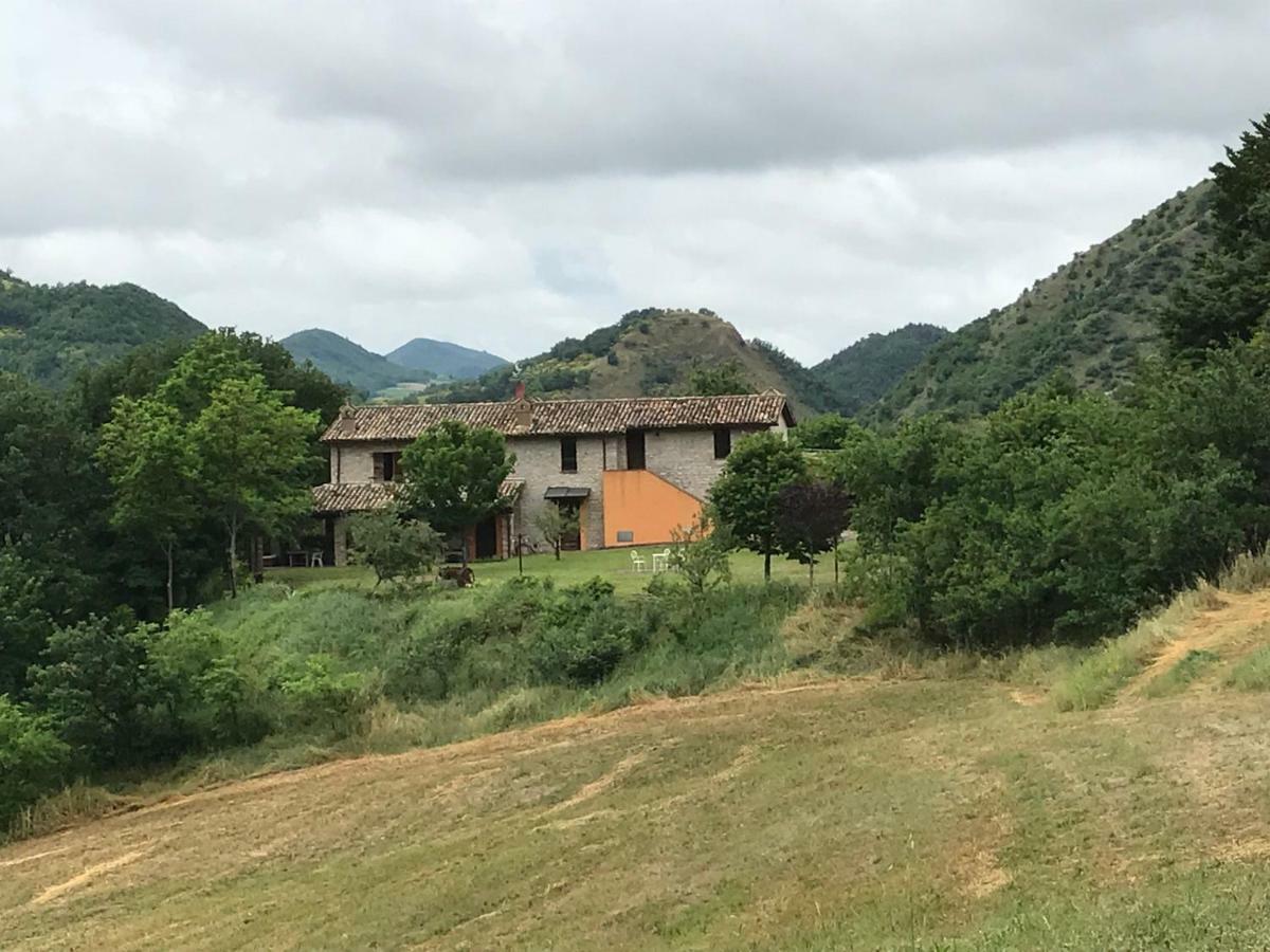Casa Vinto Hotel Cagli Buitenkant foto